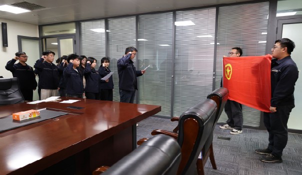 離團(tuán)不褪色 青春再啟航