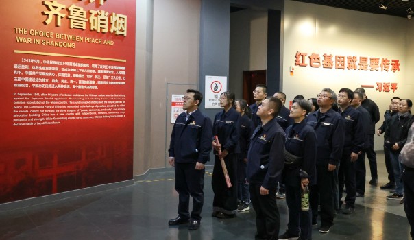 賡續(xù)紅色英烈志  智芯奮進(jìn)揚(yáng)清風(fēng)——城投設(shè)計(jì)黨總支赴濟(jì)南革命烈士陵園開展清明祭掃活動(dòng)